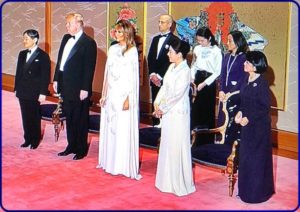 トランプ大統領歓迎晩餐会衣装