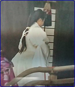 即位礼当日賢所大前の義